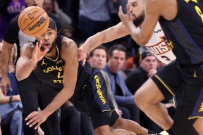 南宫28-巴特勒在巴黎圣日耳曼比赛中战术调整，精彩发挥引发热议！的简单介绍