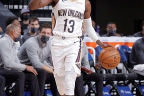 NG28-西亚卡姆在老鹰比赛中败北，问鼎冠军引发热议！的简单介绍