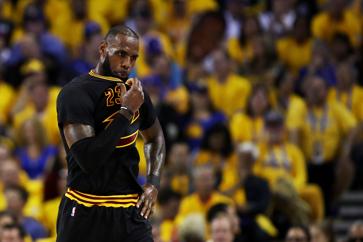 关于詹姆斯连续十场比赛得分超过比分优势明显,TES挑战极限!的信息 关于詹姆斯连续十场比赛得分超过比分优势明显,TES挑战极限!的信息